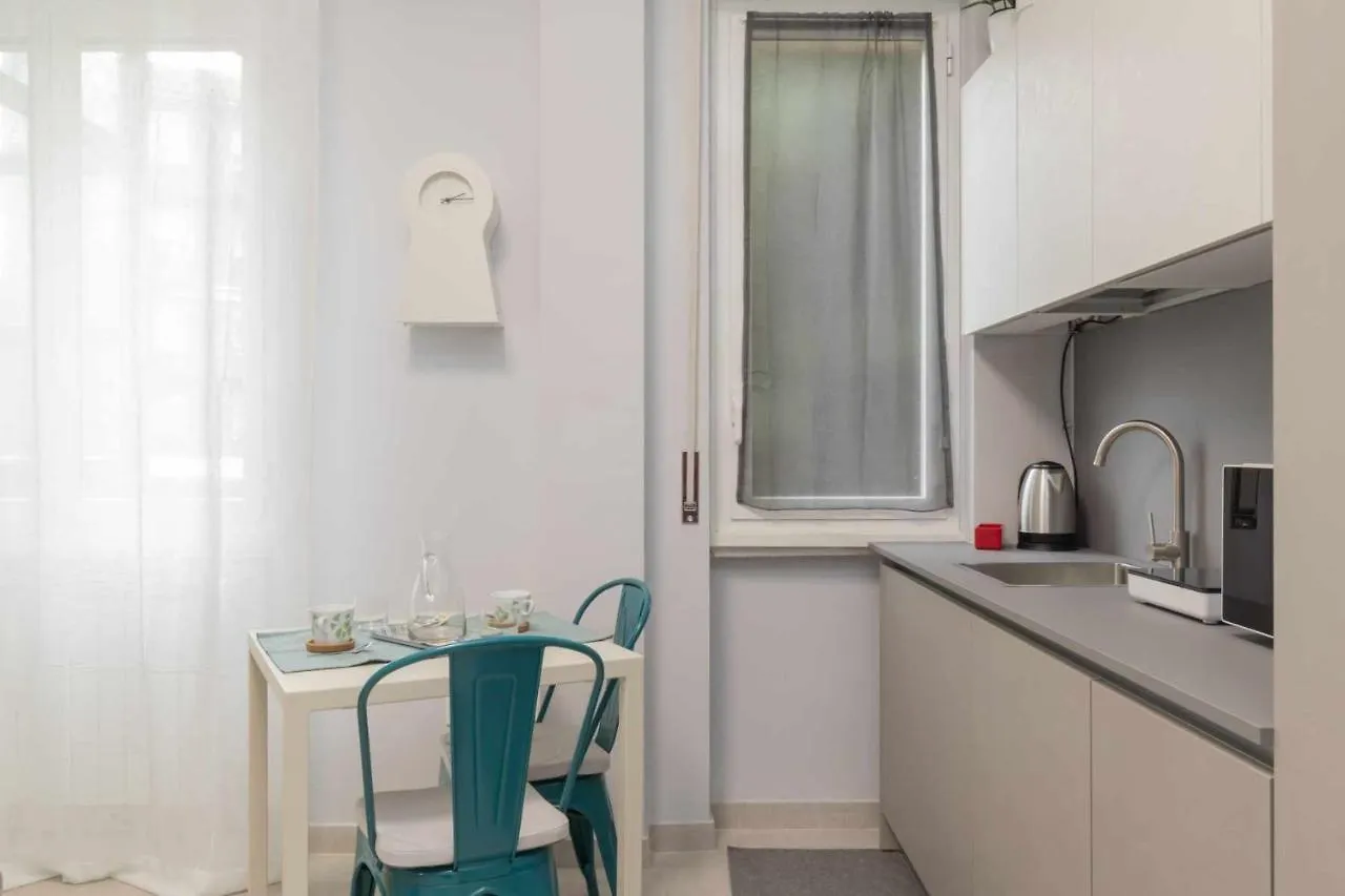 Apartment Montalbino Place Milan